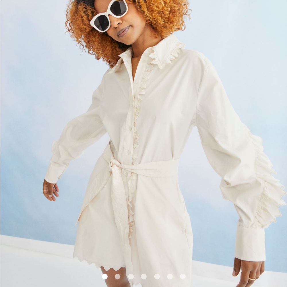Beautiful H&M beige flounced romper